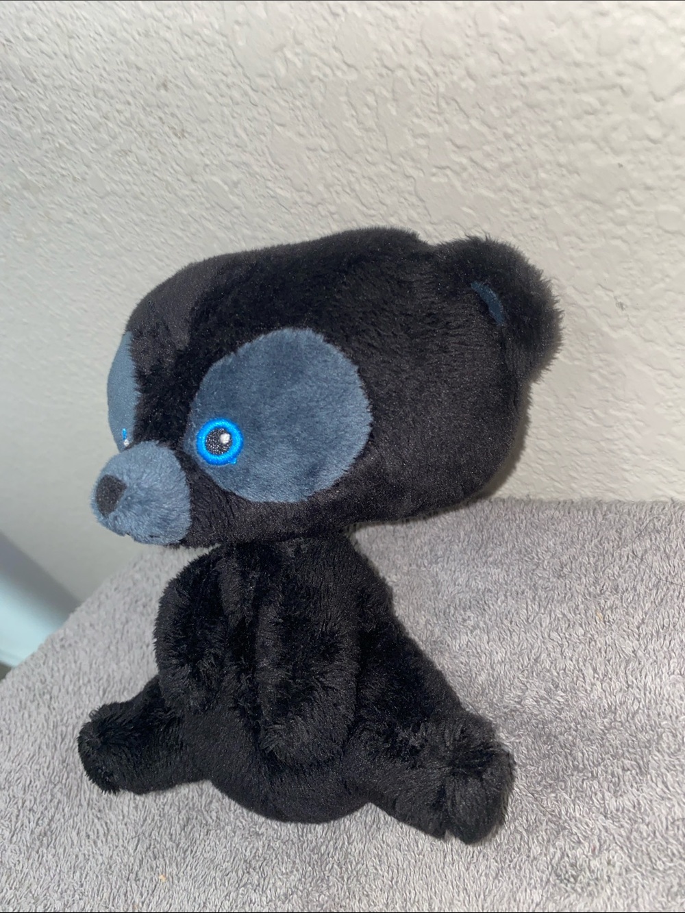 💋Brave Black Bear Cub 7” Blue Eyes Plush Stuffed Animal Collectible! - Picture 3 of 7
